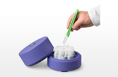 CryoCeps™ CryoVial Grippers, Green, BioCision