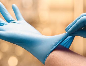 Esteem® Stretchy Nitrile Examination Gloves, Cardinal Health®