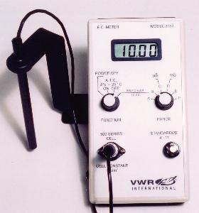 VWR® Portable Conductivity Meter, Model 2052