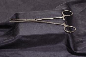 Rochester-Ochsner Hemostatic Forceps, Sklar