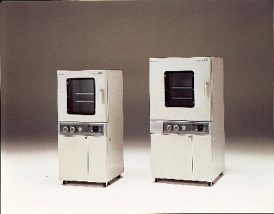 VACUUM OVEN 3.2 C FT 200D PROG