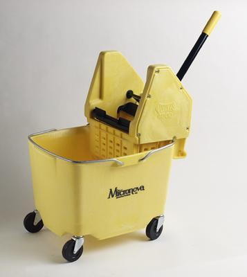 Plastic Buckets and Wringers, Micronova Manufacturing Inc.