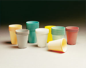 TIDI PLASTIC CUPS